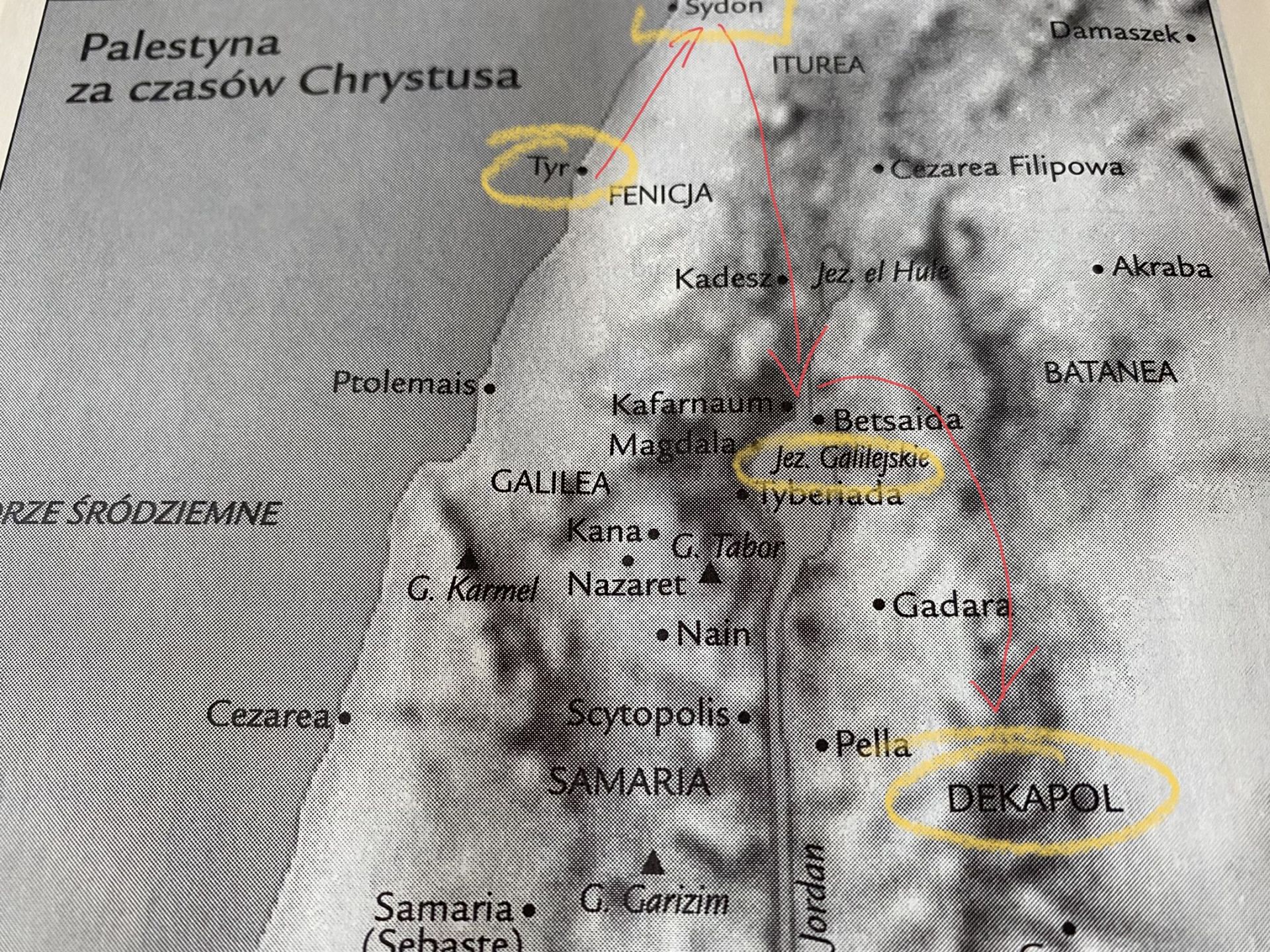Geografia, głuchoniemy i siedem kroków [Mk 7, 31-37]